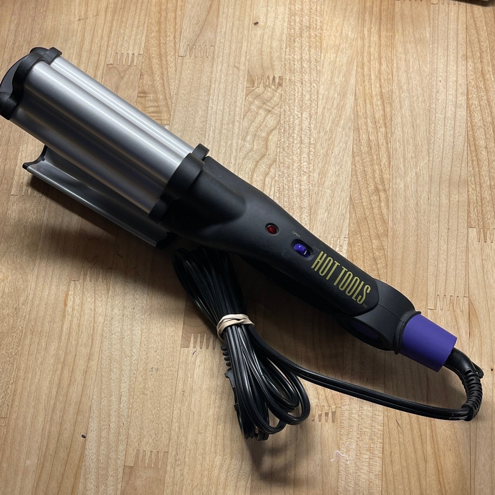 Hot Tools Professional Deep Waver Triple Barrel Hair Stylist HTIR1595 Black
